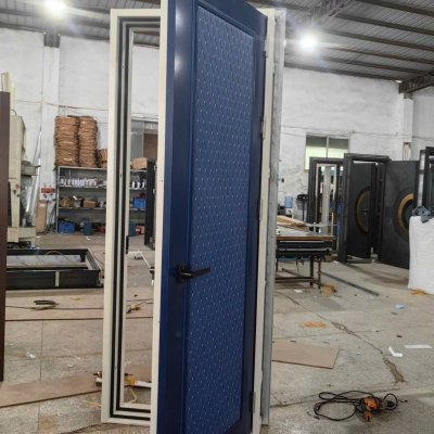 Thu cũ đổi mới cửa phòng Karaoke